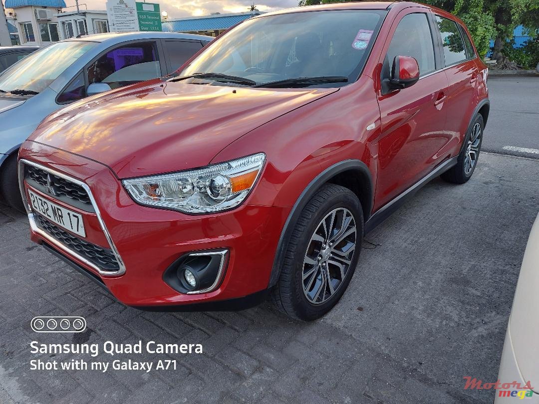 2017' Mitsubishi ASX photo #2