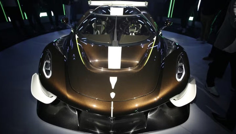 Koenigsegg Sadair's Spear