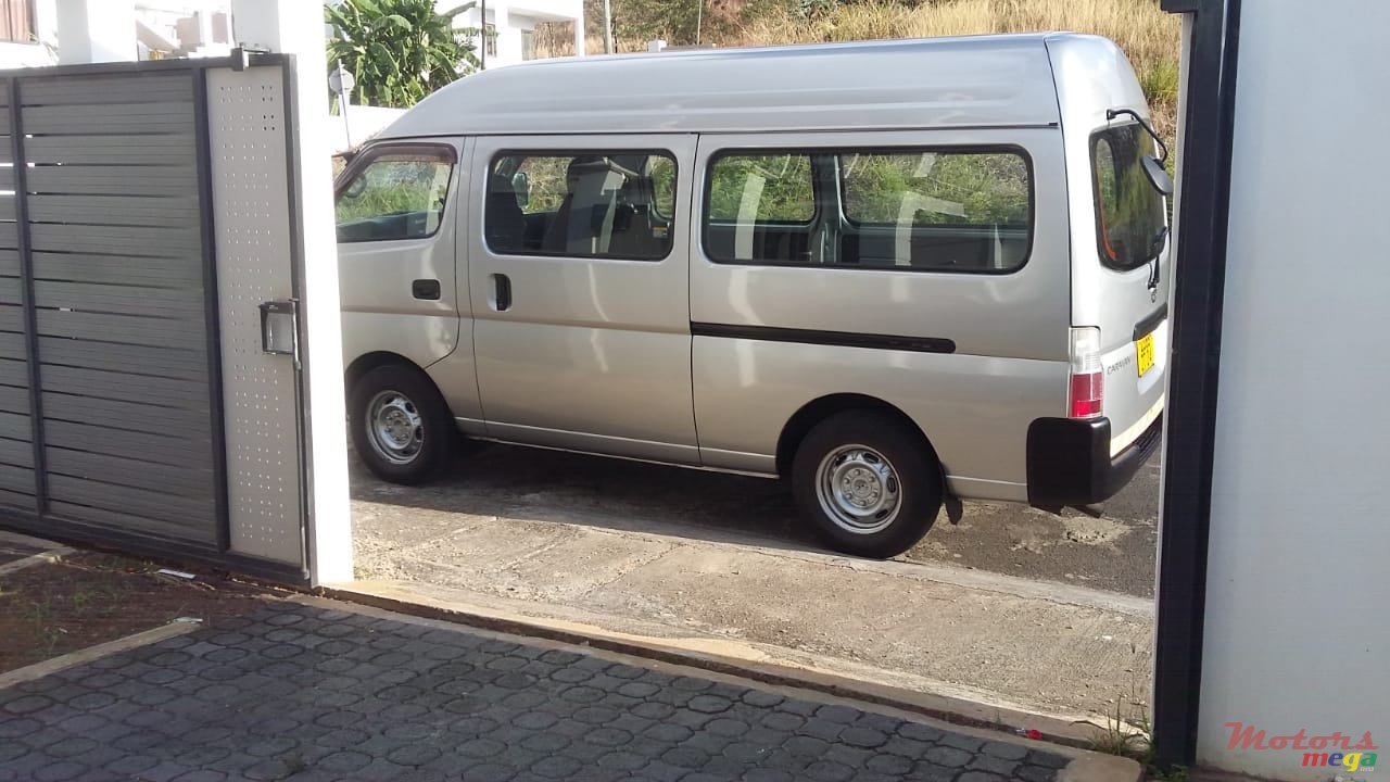 2004' Nissan Caravan photo #5