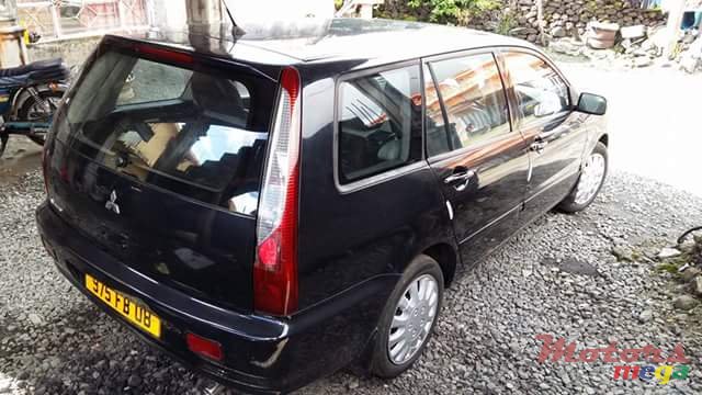 2008' Mitsubishi Lancer station wagon photo #3