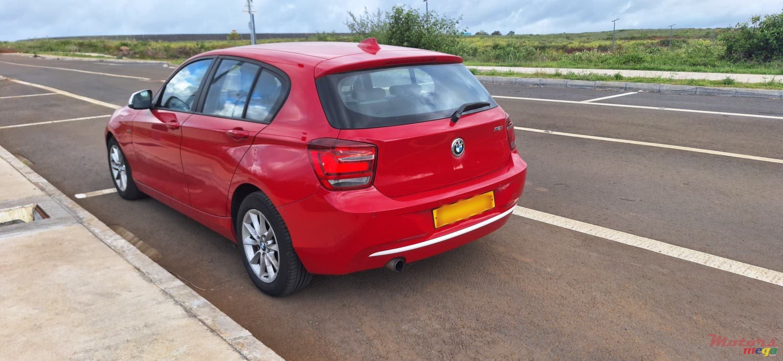 2013' BMW 116 photo #2