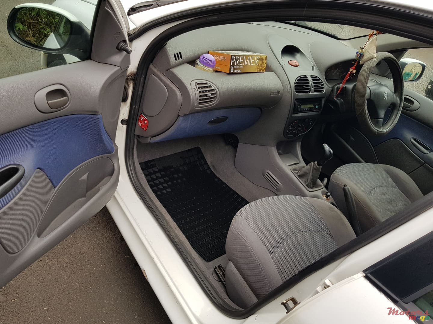 2005' Peugeot 206 photo #5