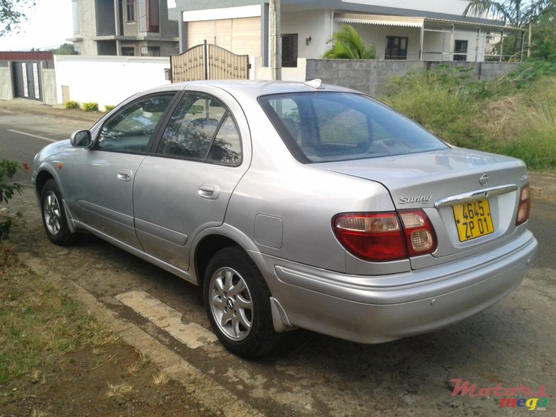 2001' Nissan Sunny N16 photo #2