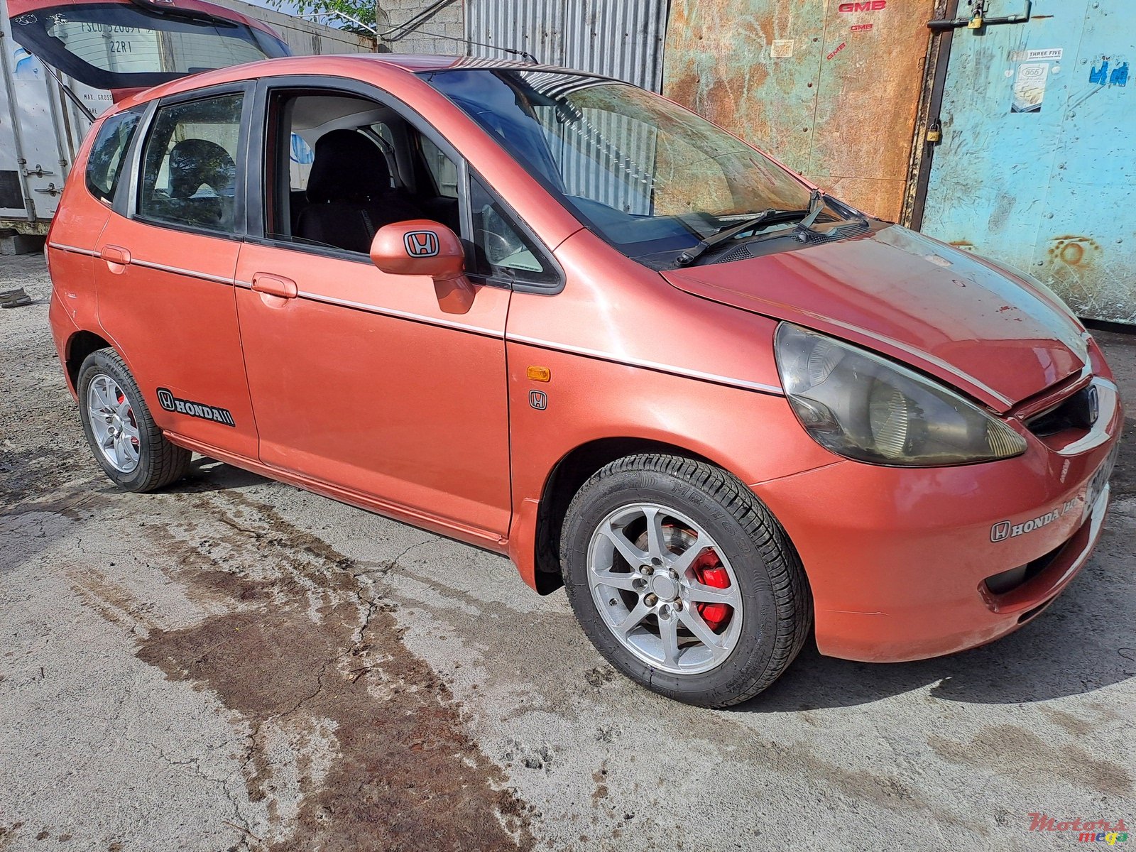 2004' Honda Jazz photo #1