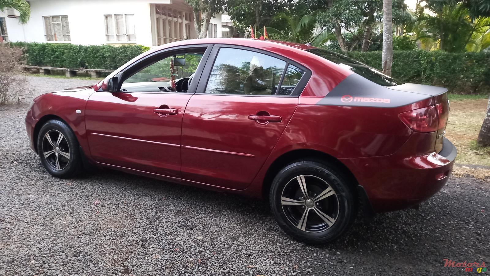 2006' Mazda 3 photo #3