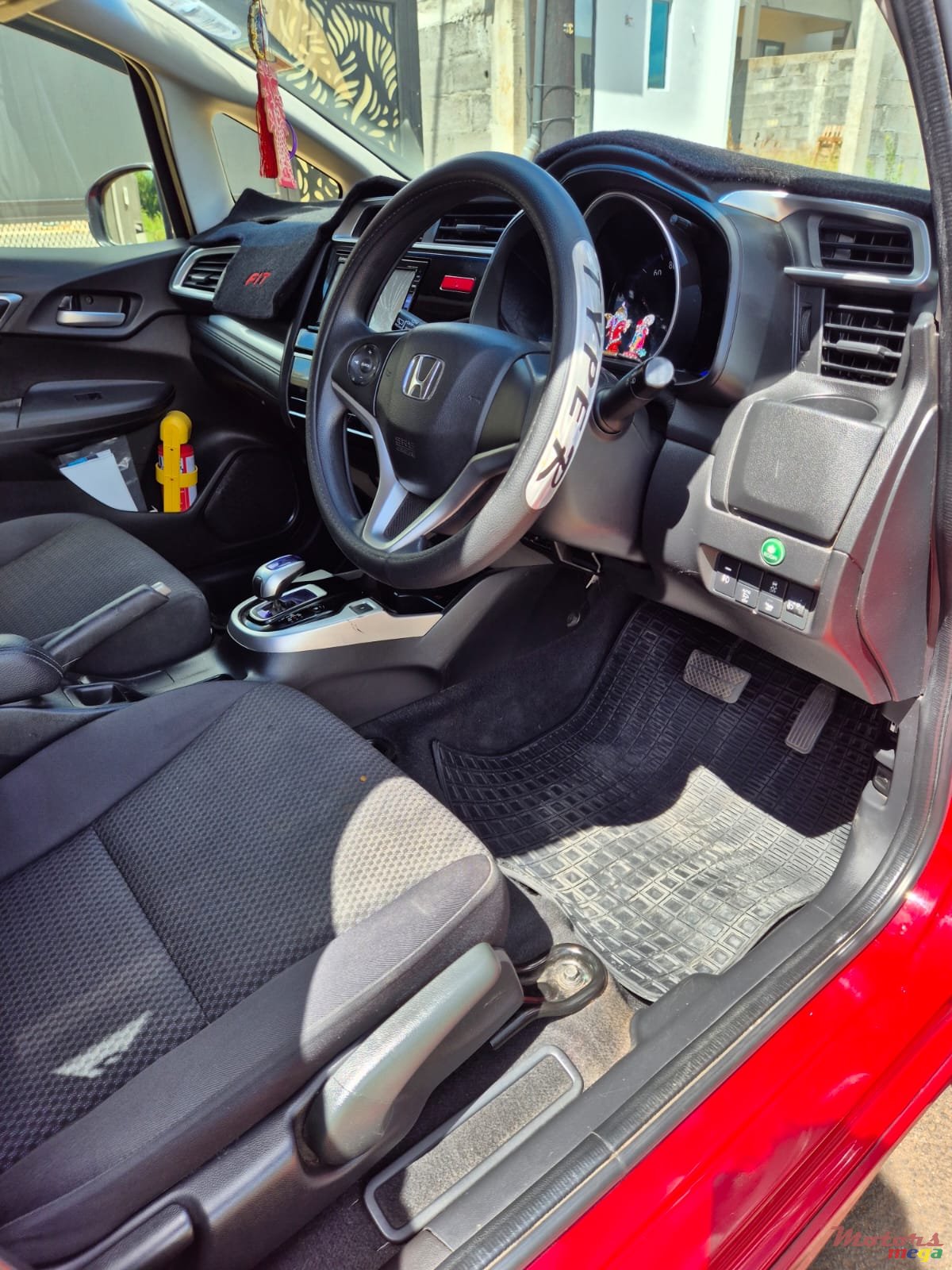 2015' Honda Fit photo #6