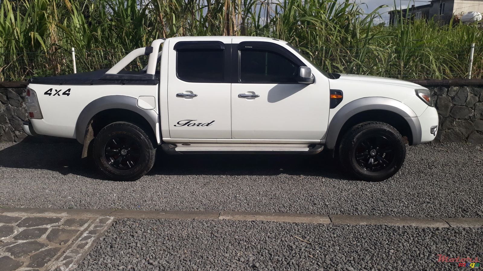 2010' Ford Ranger XLT 4X4 photo #3