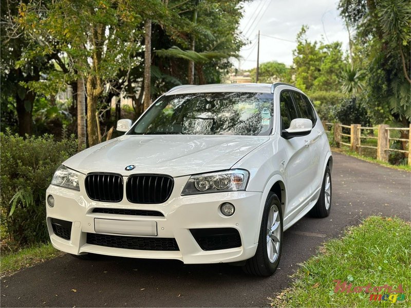2012' BMW X3 M Sport package photo #2