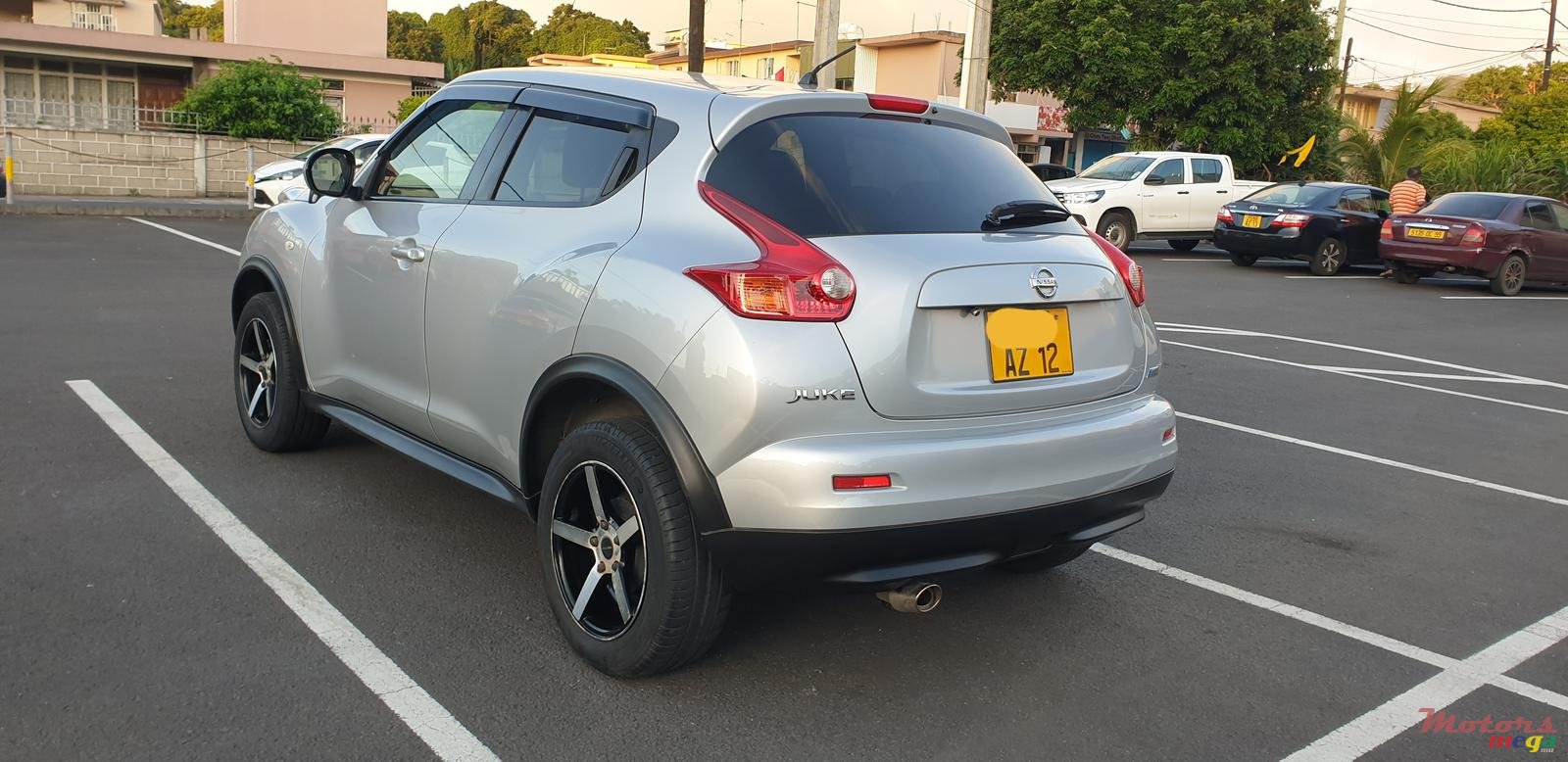 2012' Nissan Juke photo #4