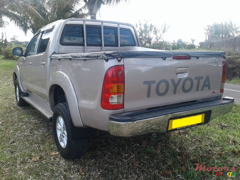 2009' Toyota Hilux D4D (4x4) photo #4