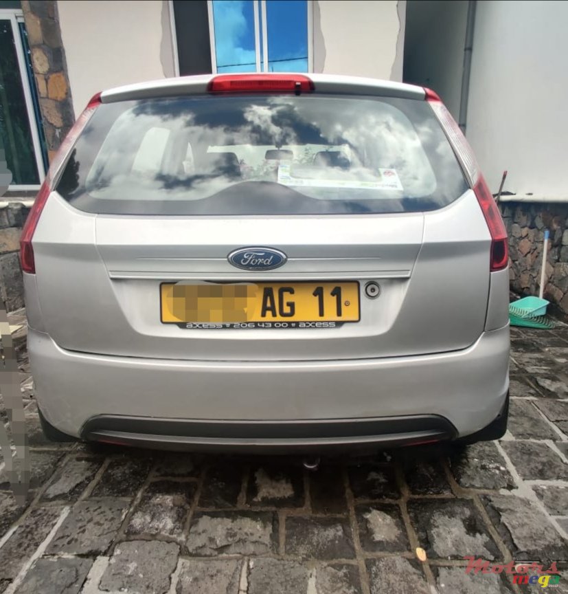 2011' Ford Figo photo #1