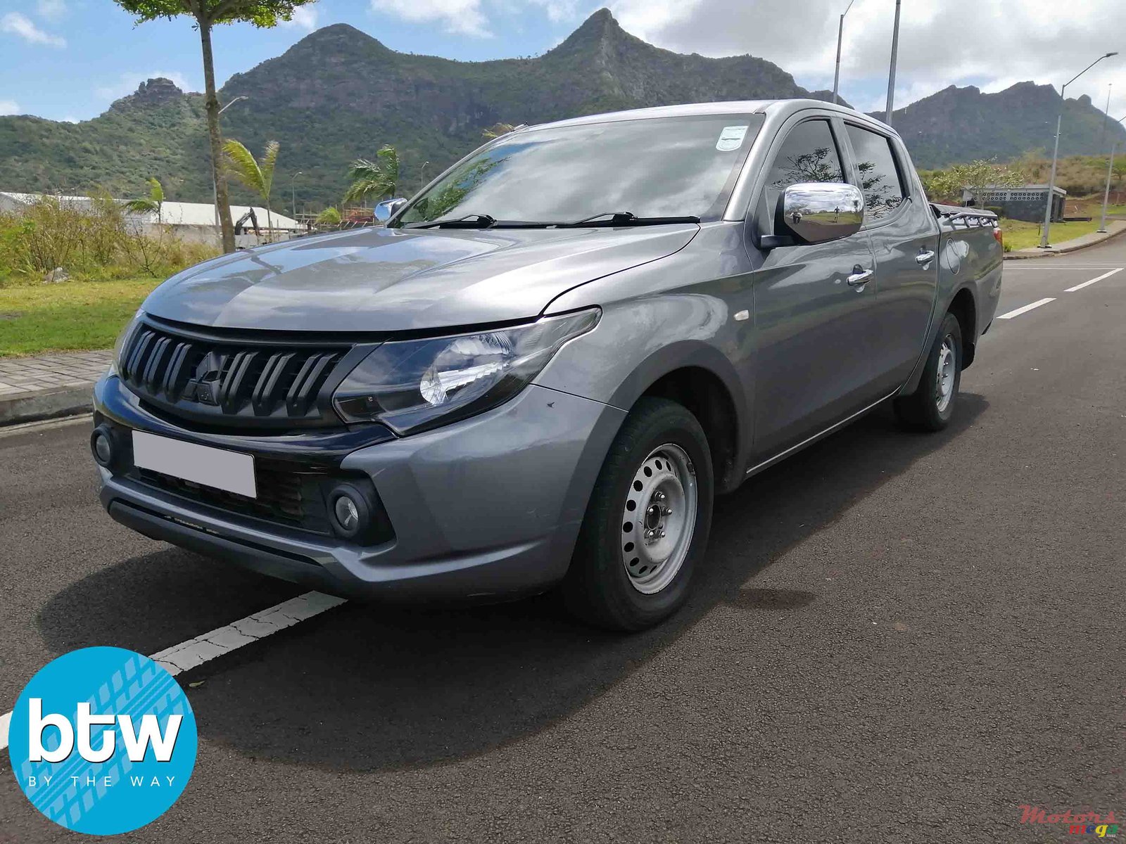 2016' Mitsubishi L 200 photo #2