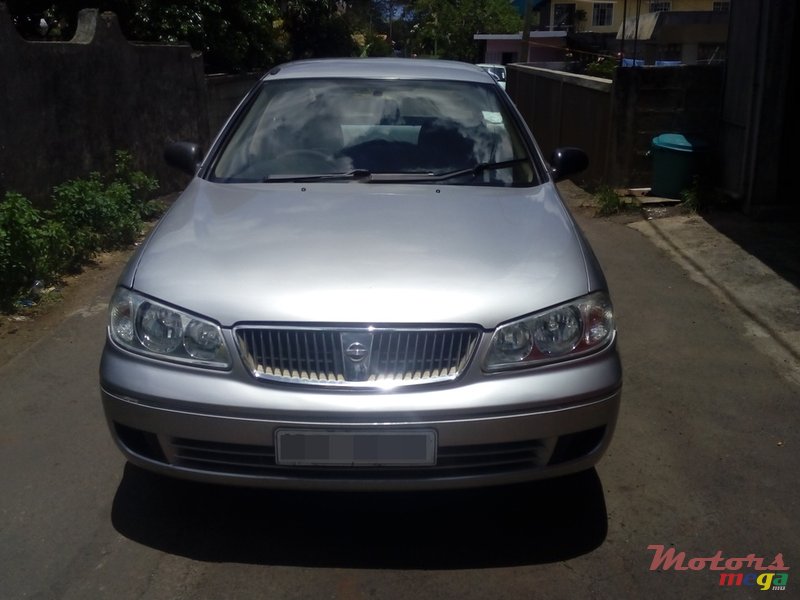 2007' Nissan Sunny photo #3