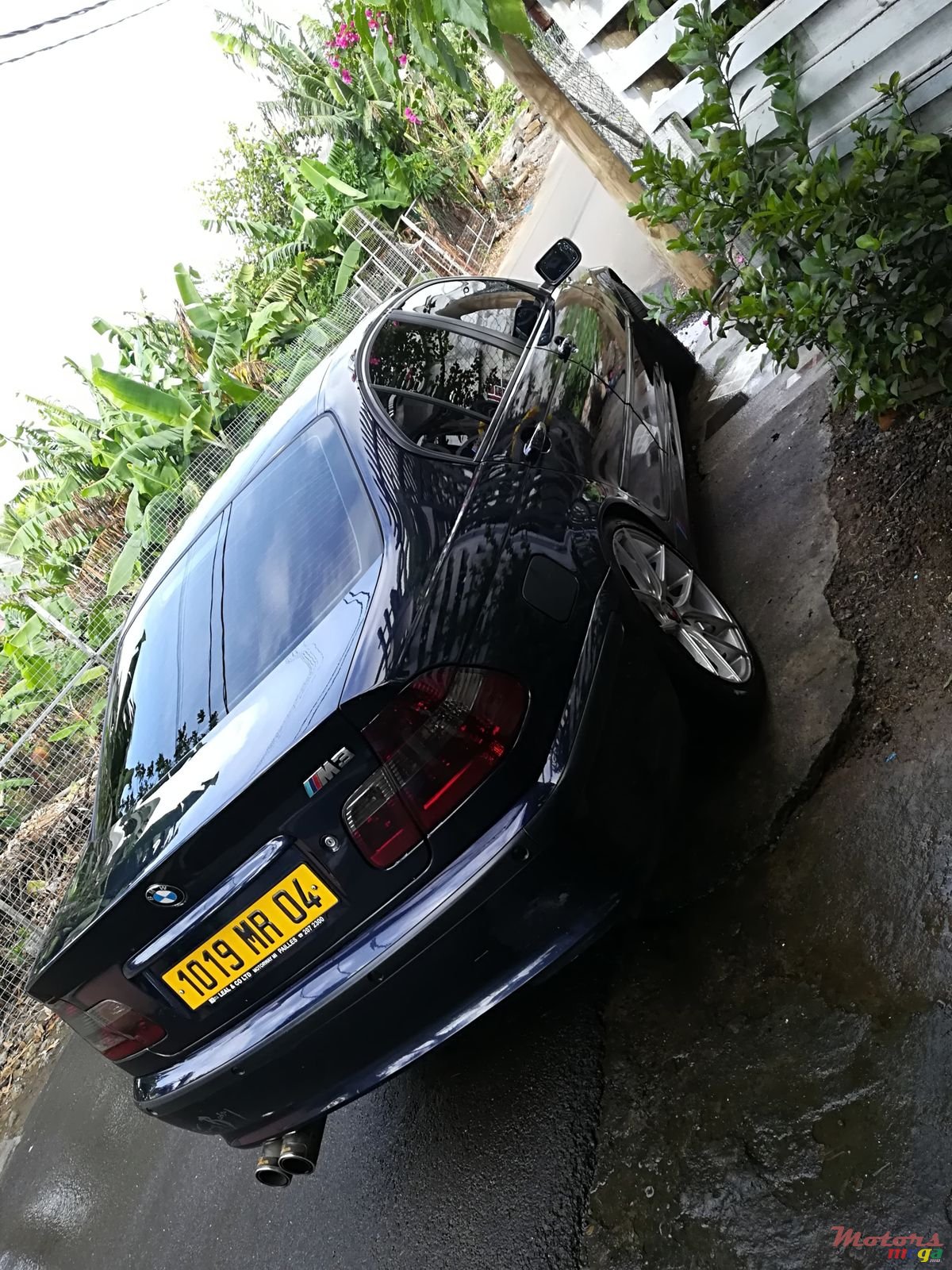 2003' BMW 318 photo #3