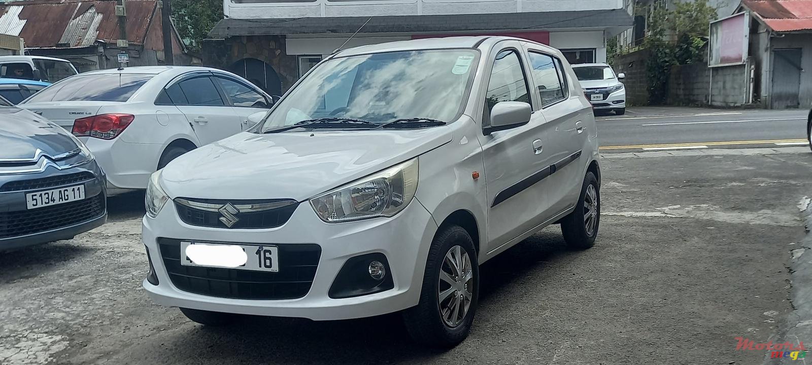 2016' Suzuki Alto K10 photo #1
