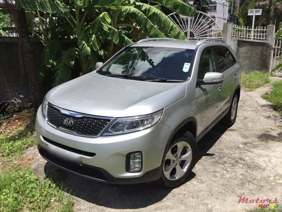 2013' Kia Sorento 2013 photo #2