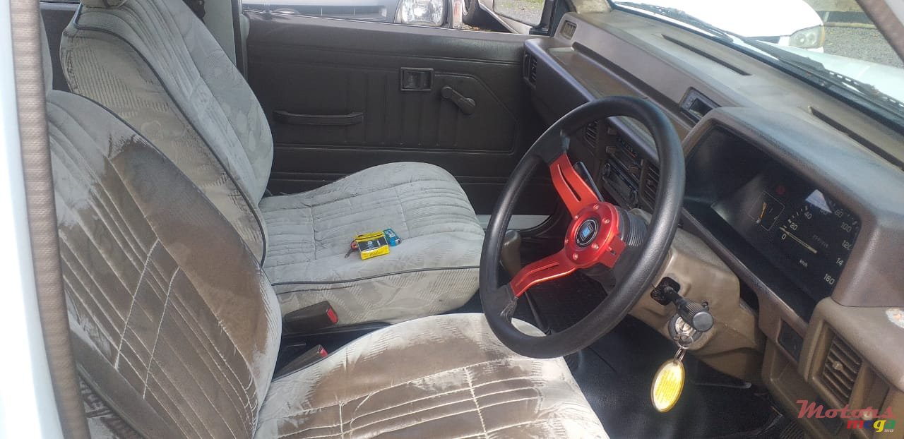 1998' Mitsubishi L 200 photo #4