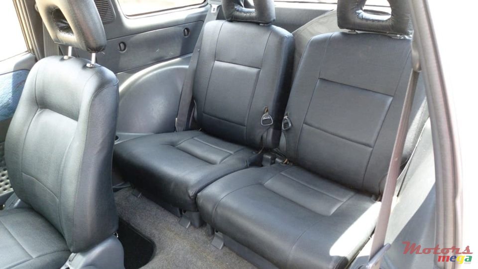 1998' Toyota RAV4 photo #6