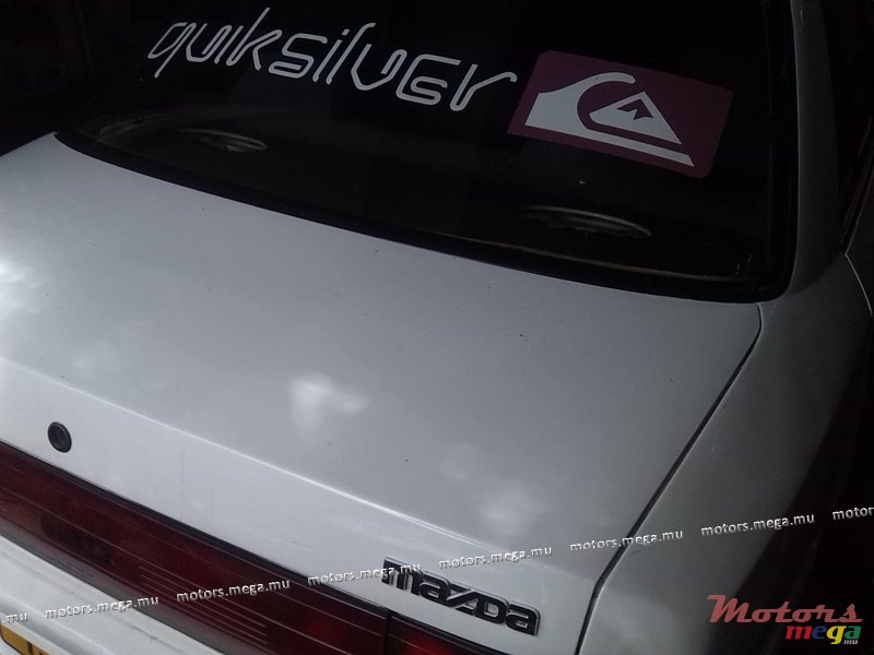 1990' Mazda 323 photo #3