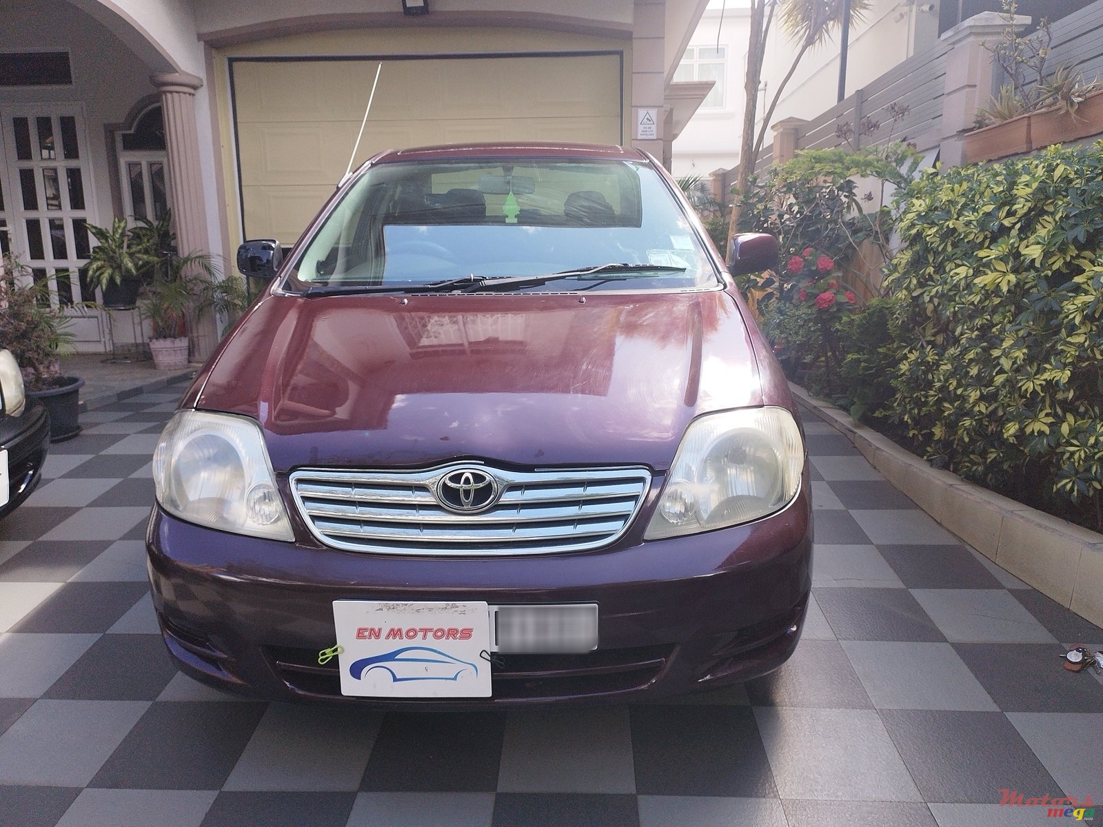 2003' Toyota Corolla photo #1