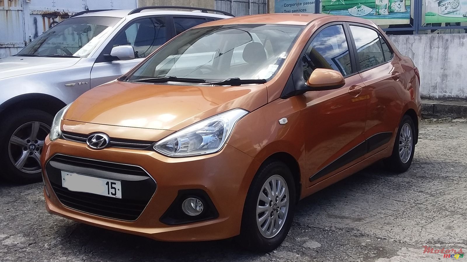 2015' Hyundai Grand i10 photo #2