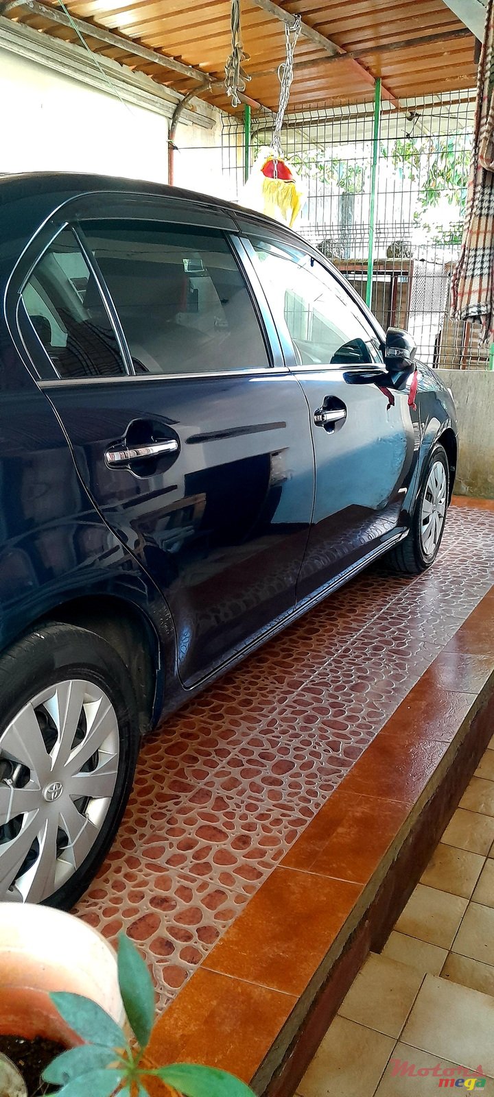 2014' Toyota Axio photo #2