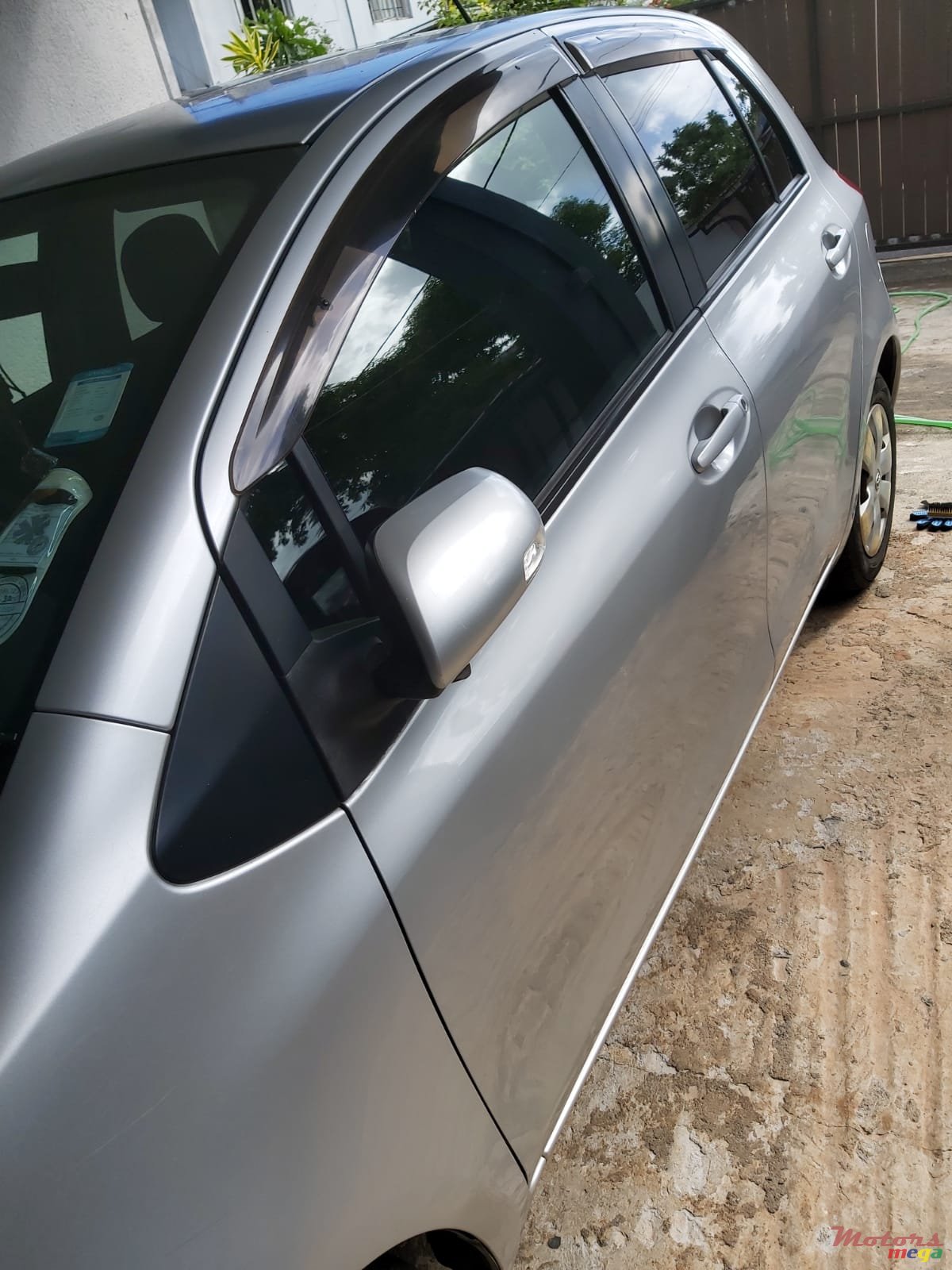 2007' Toyota Vitz Non photo #6