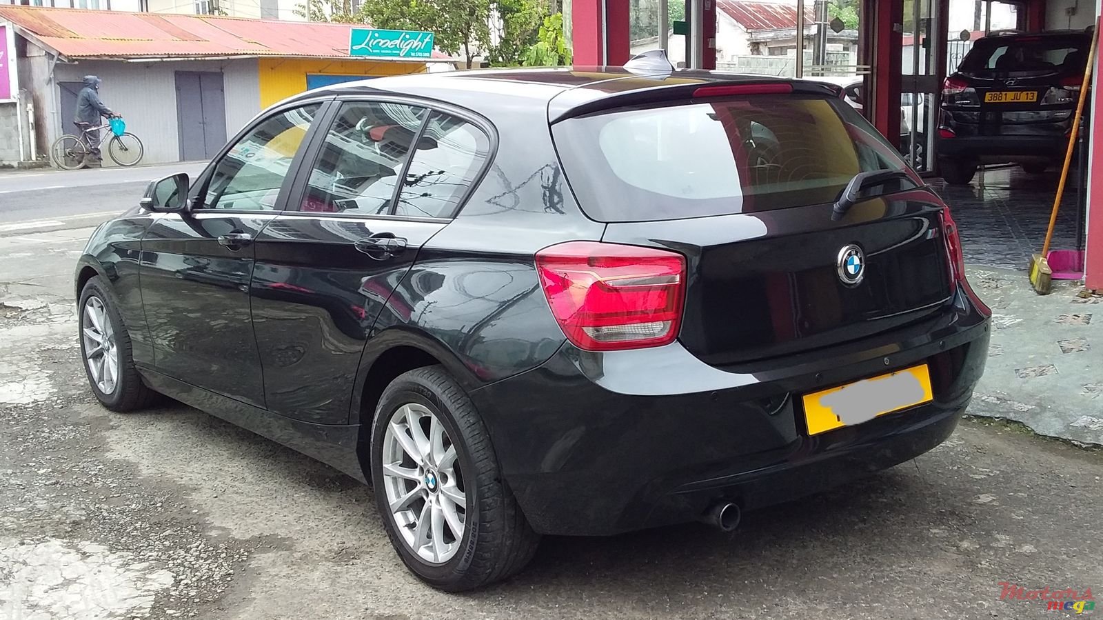 2012' BMW 116 photo #4