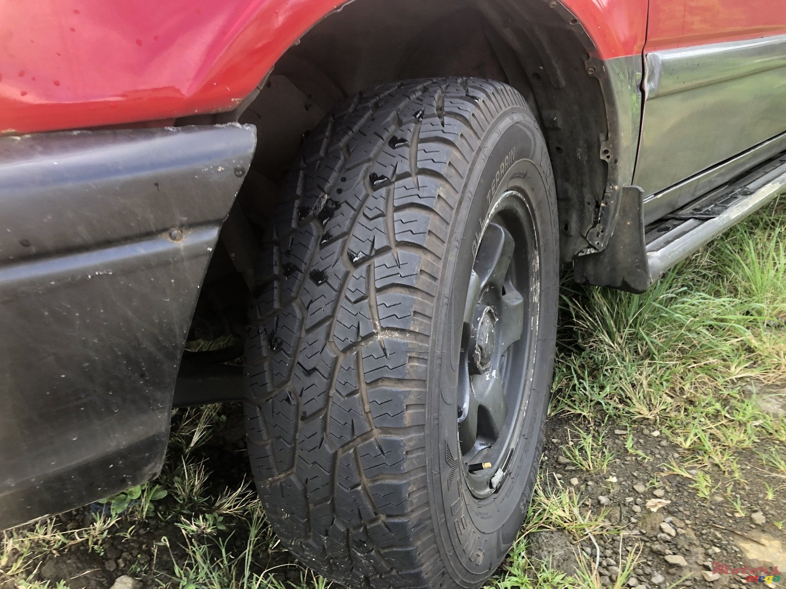 2000' Isuzu No photo #1