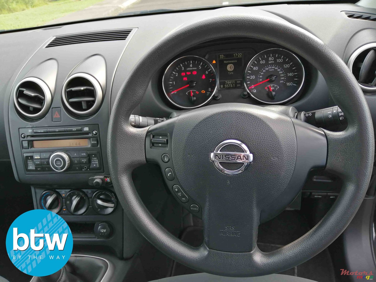 2013' Nissan Qashqai +2 photo #6