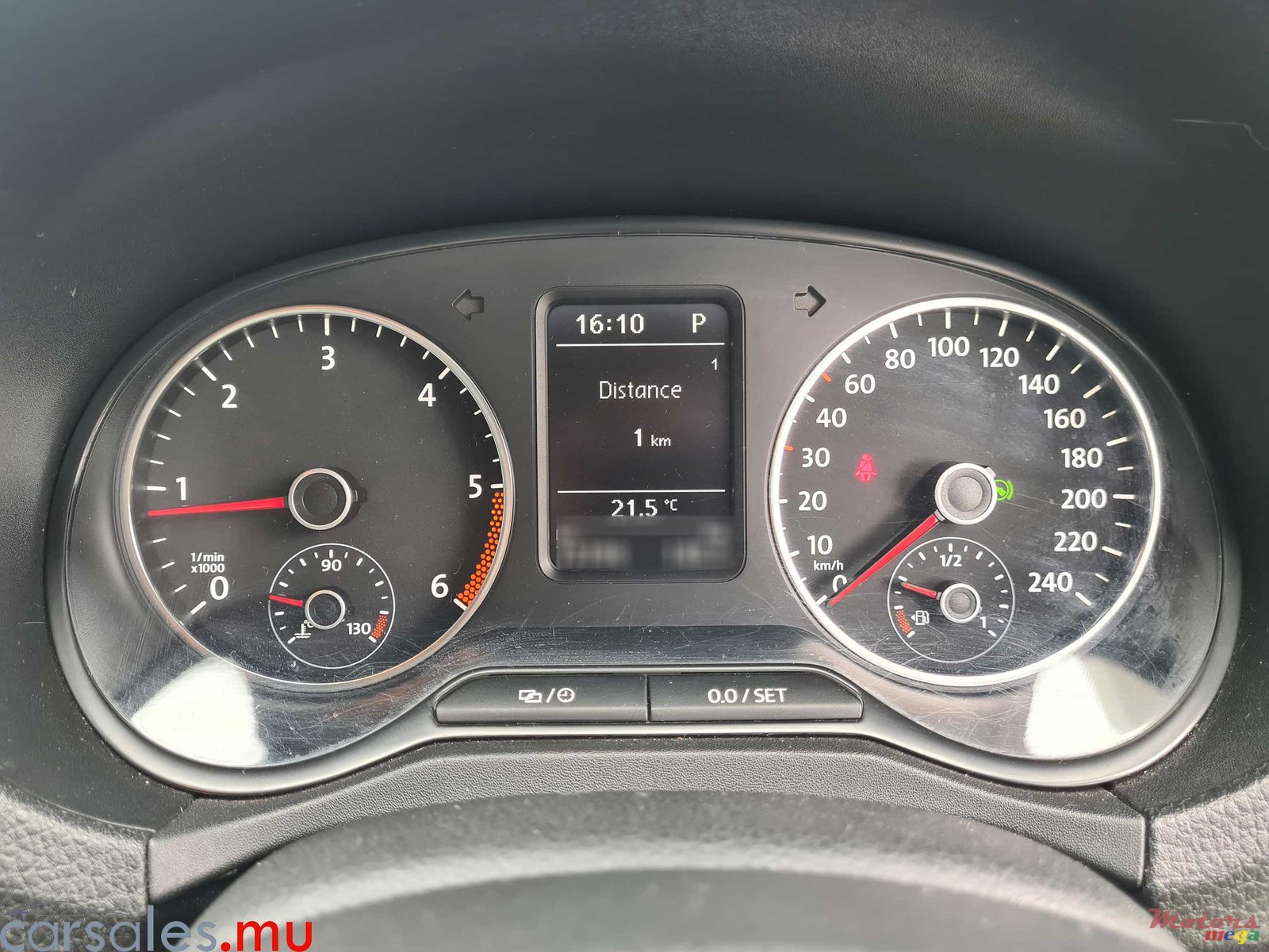 2015' Volkswagen Amarok 2.0 TDI AWD photo #7