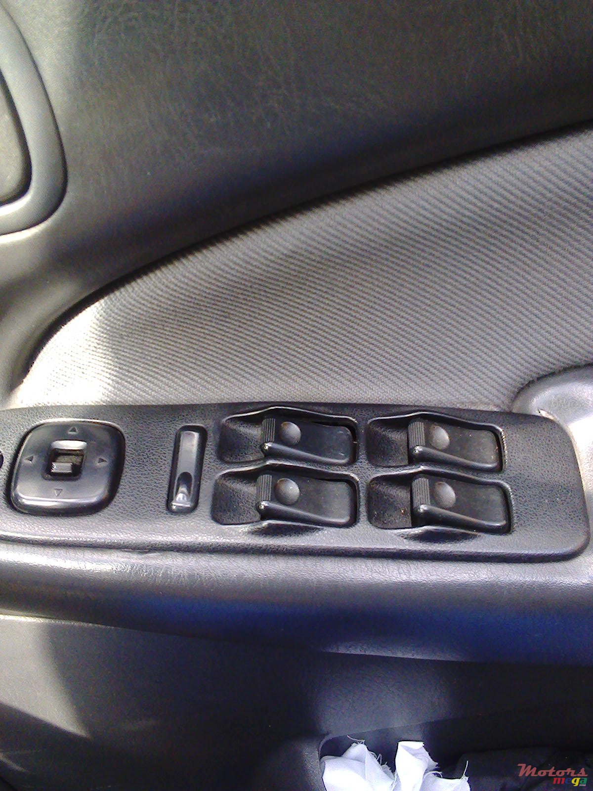 1998' Mazda 323 photo #3