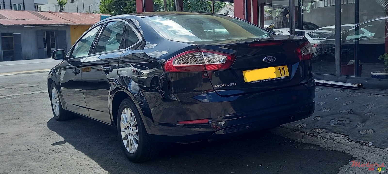 2011' Ford Mondeo photo #4