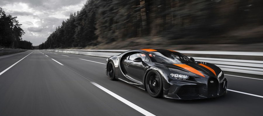 Bugatti breaks the 300 mph (482 km/h) barrier in a longtail Chiron prototype