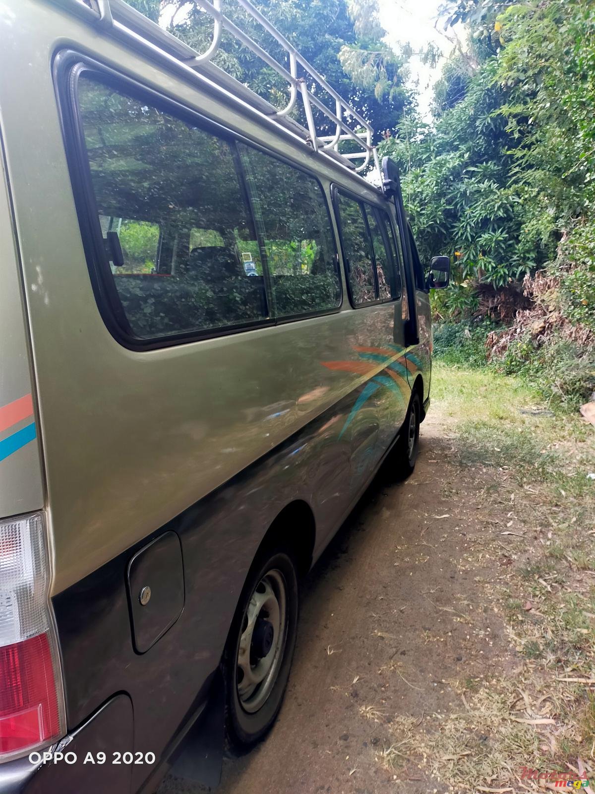 2009' Nissan photo #6