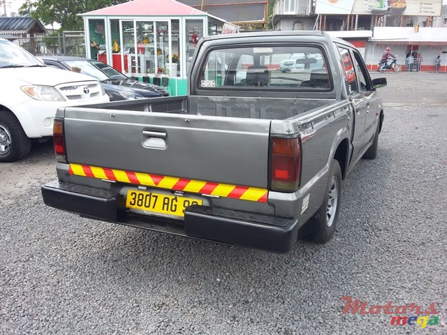 1999' Ford 2x4 photo #2