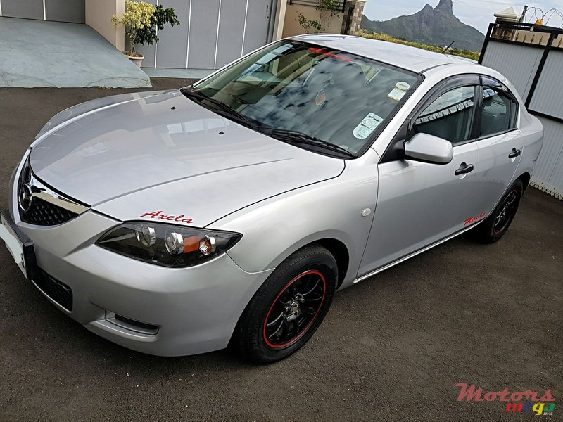 2007' Mazda axela automatic photo #2