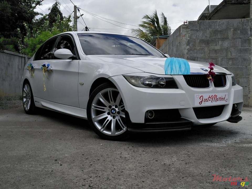 2007' BMW 3 Series photo #1