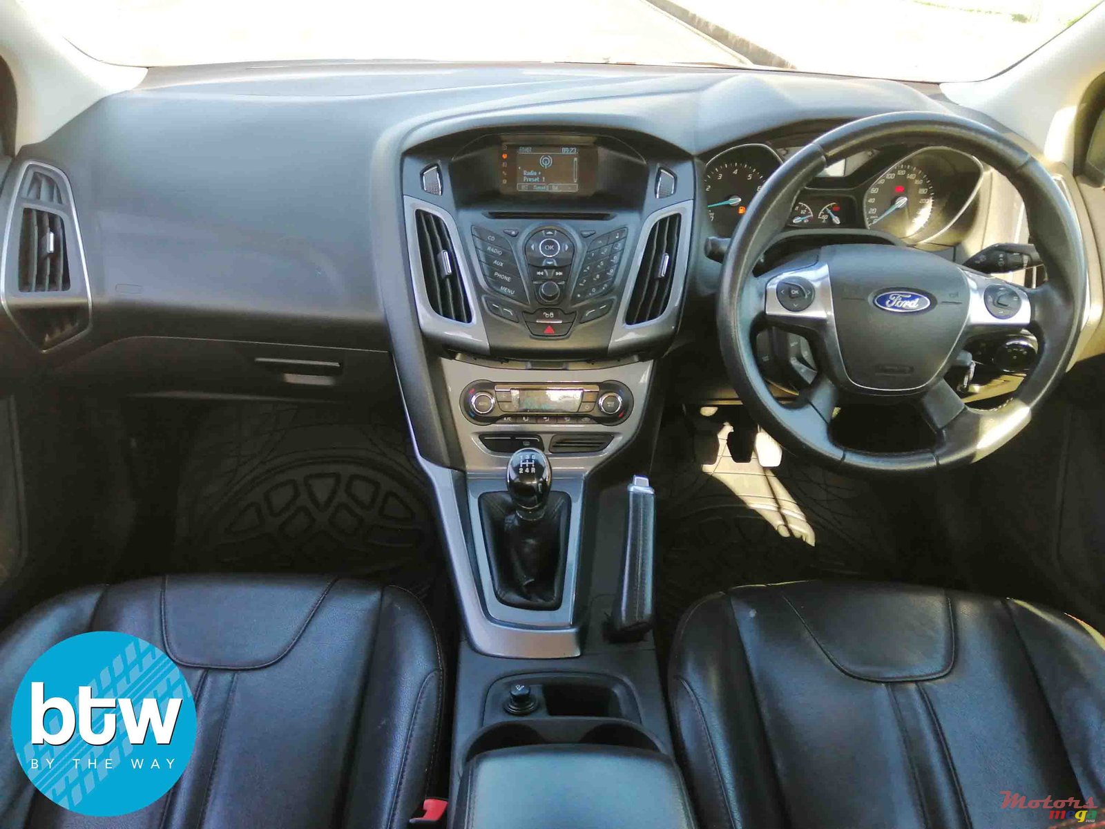 2015' Ford Focus photo #6