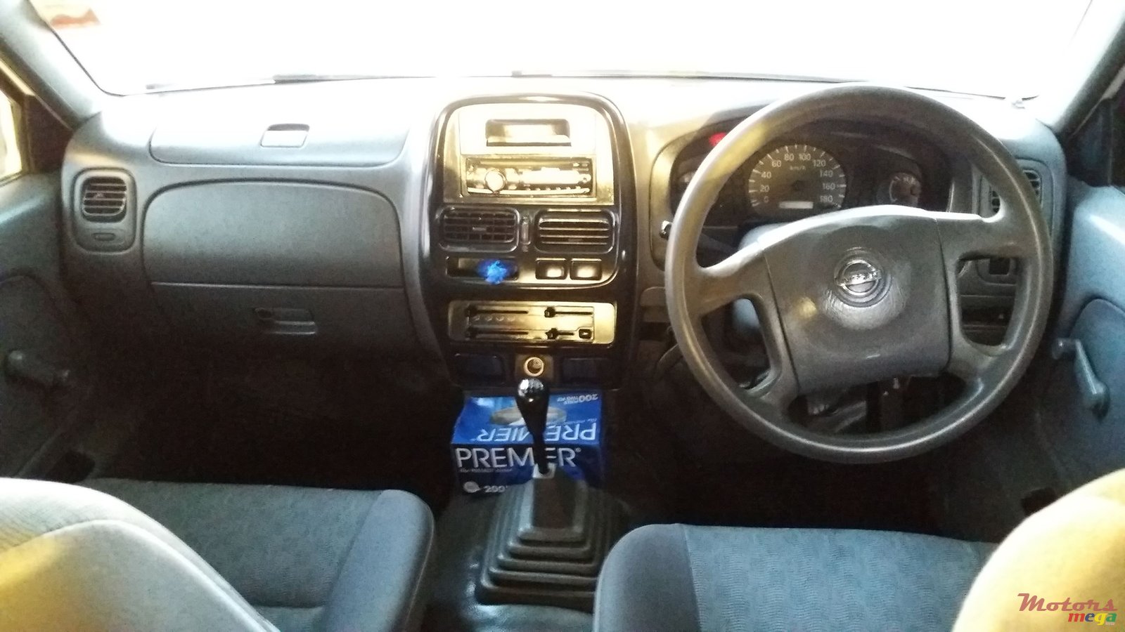 2010' Nissan Navara photo #4