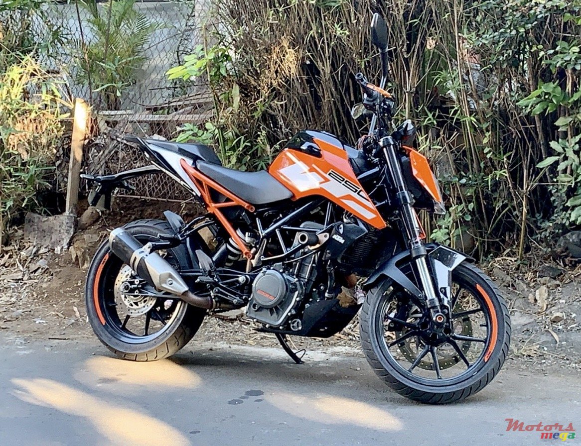 2018' KTM photo #2