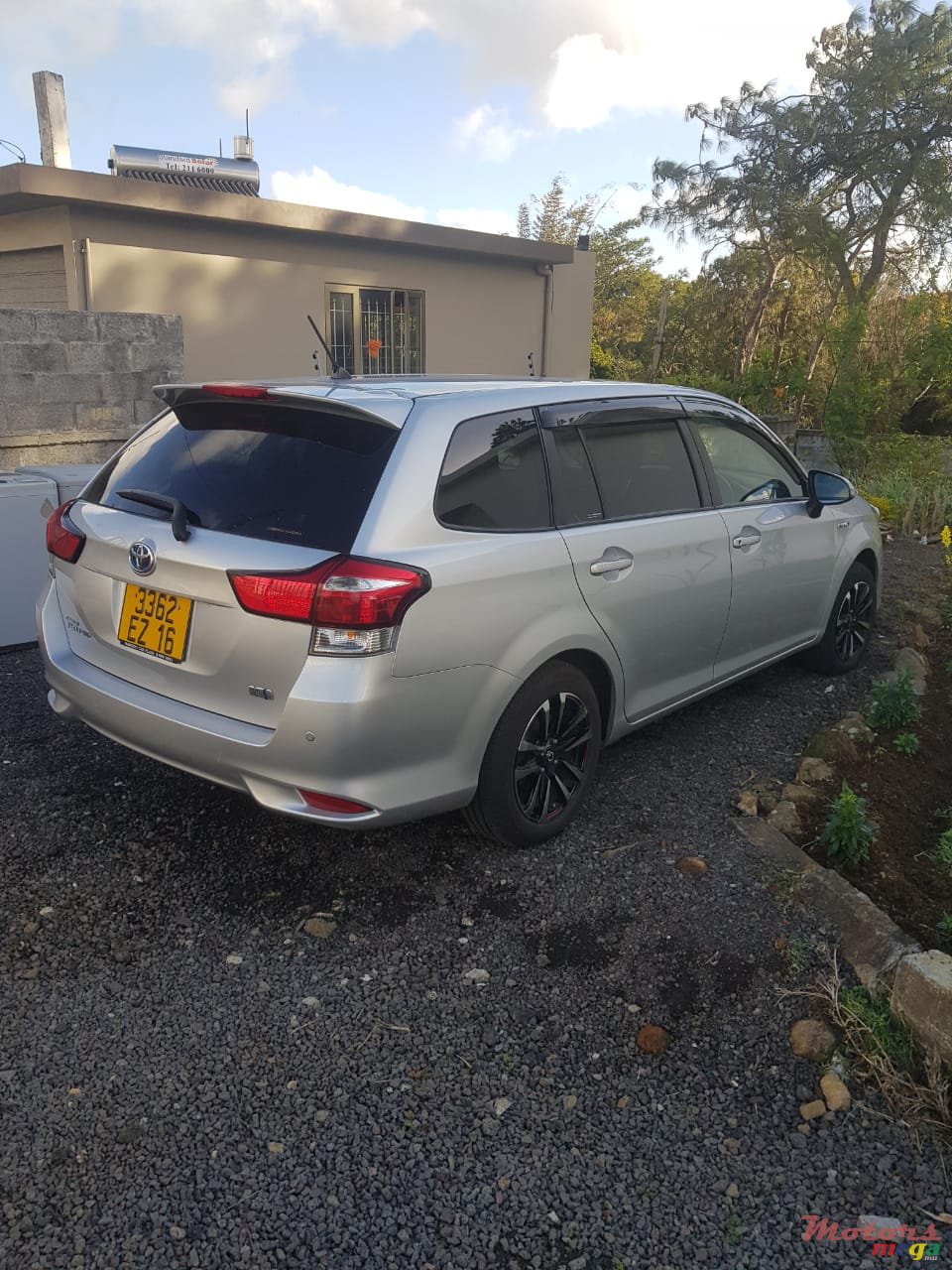 2016' Toyota Fielder photo #6
