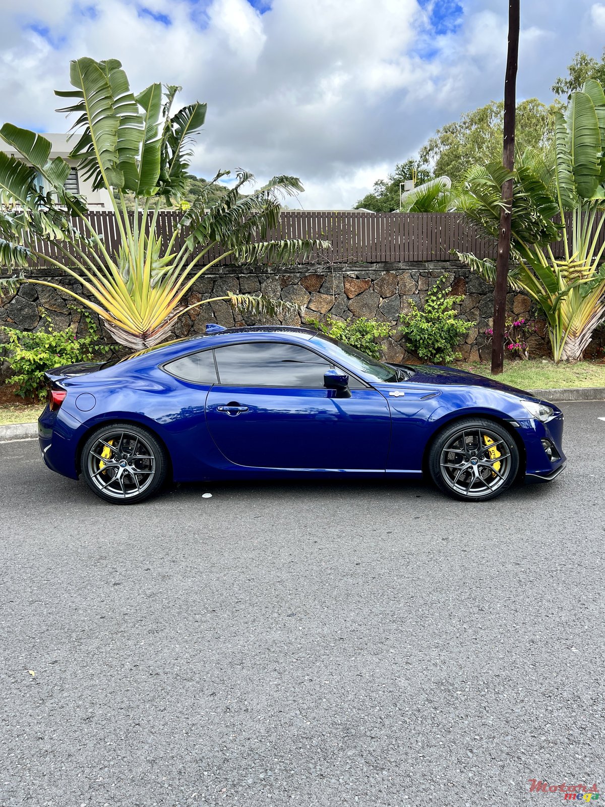 2016' Toyota photo #3