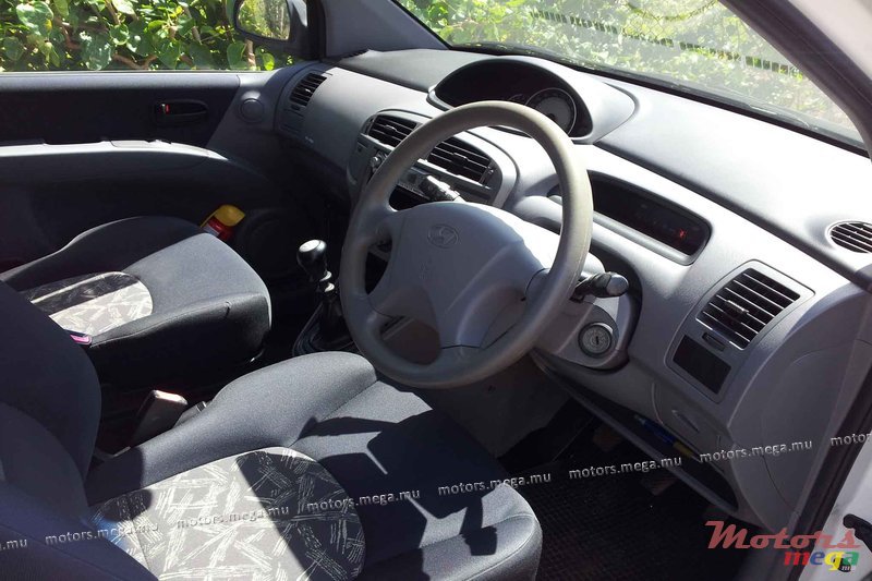 2005' Hyundai Matrix photo #5