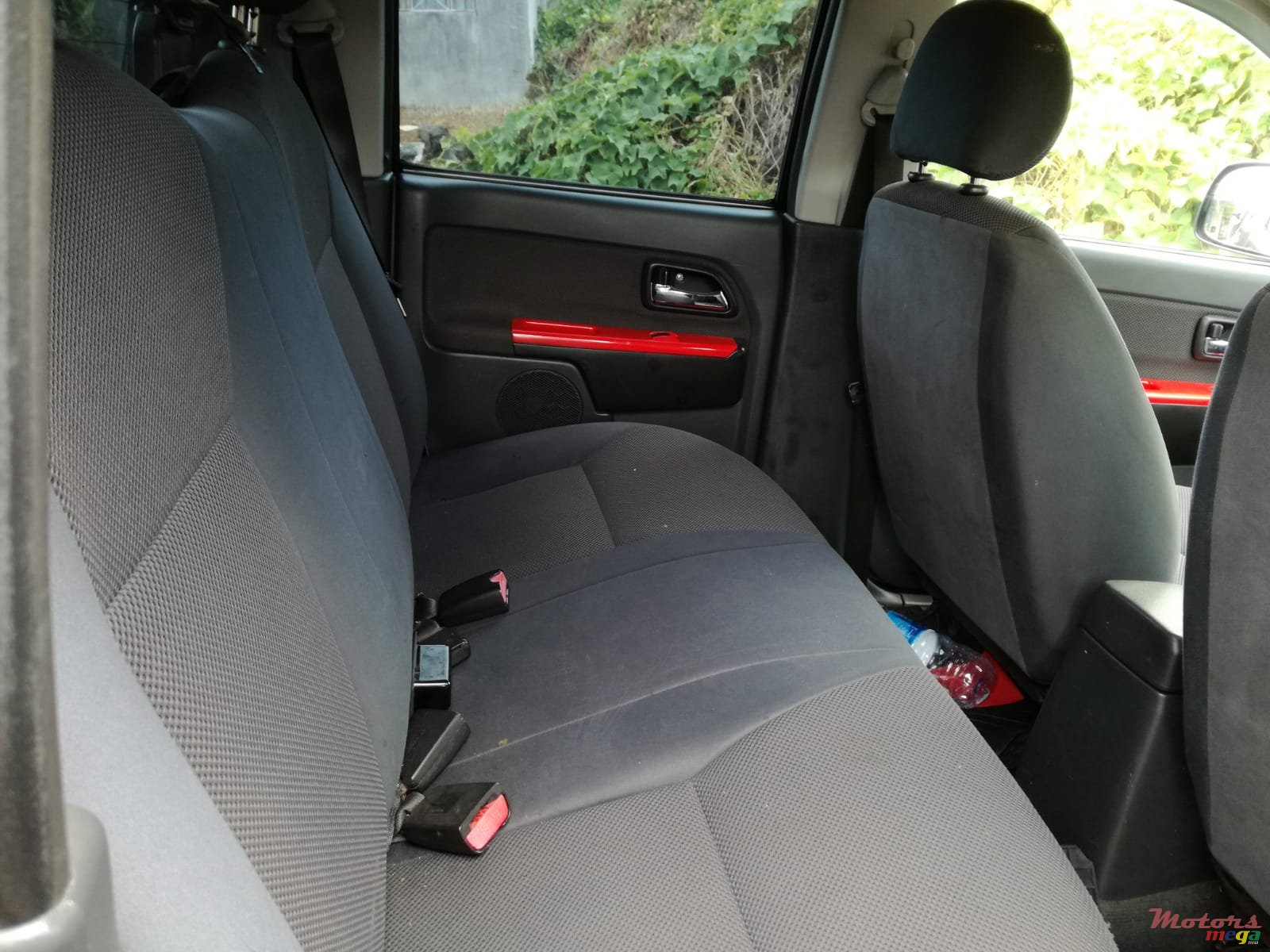 2009' Isuzu D-Max photo #6