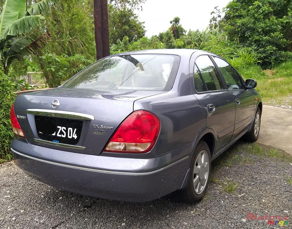 2004' Nissan Sunny N17 photo #2