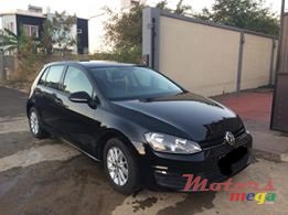 2015' Volkswagen Golf VII photo #1
