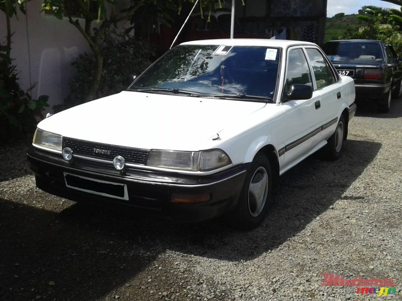 1989' Toyota Corolla EE90 photo #1