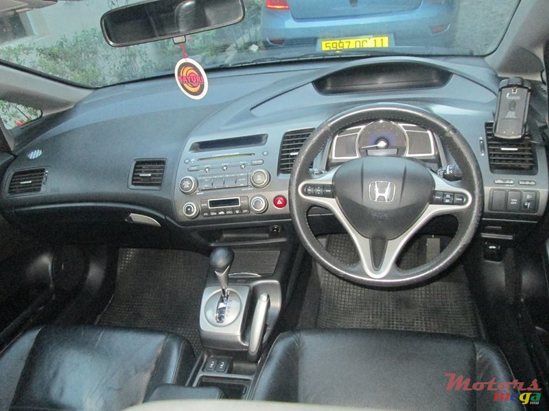 2009' Honda Civic Hybrid photo #5