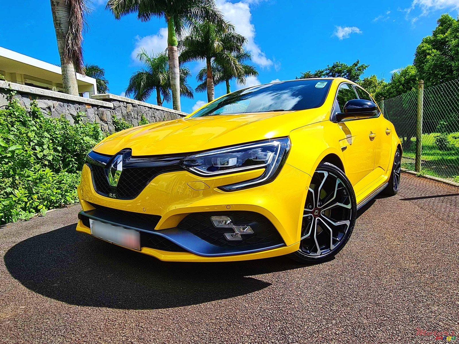 2019' Renault Megane RS 1.8 4Control photo #1